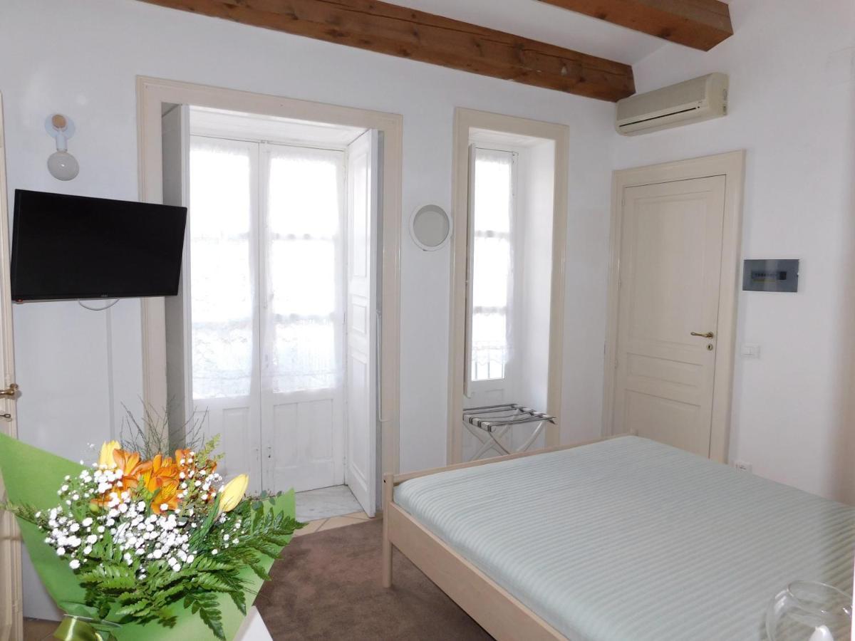 סירקוזה Camere A' Marina מראה חיצוני תמונה